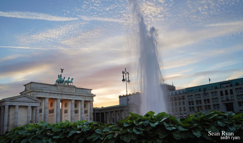 2022 - Berlin - Night Lights And Street Art
