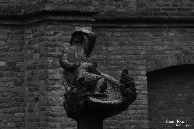 2022 - Black And White Sculptures At Beelden-aan-zee - Scheveningen - SA705274.ok_.select.best_-1