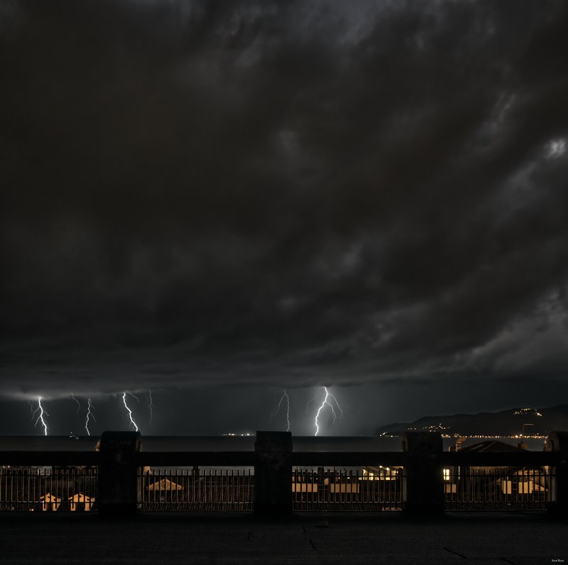 2025-07 - Lightning Over The Gulf Of Trieste - SA708278.editted.3