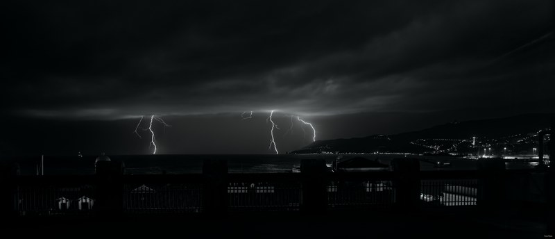 2025-07 - Lightning Over The Gulf Of Trieste - SA708428.editted.2