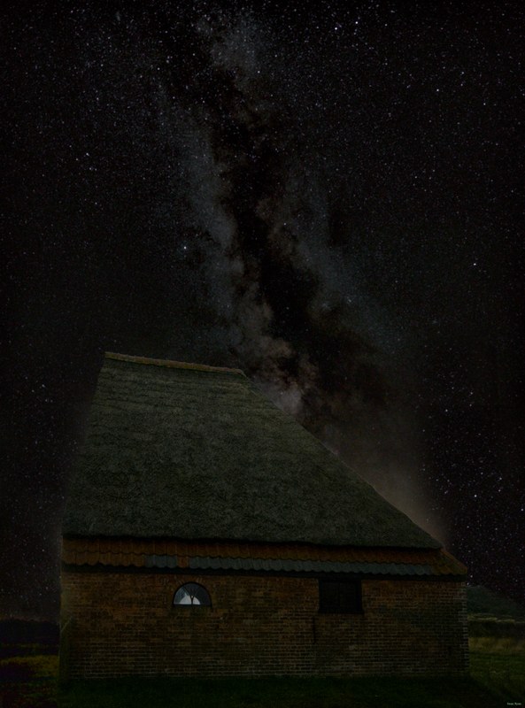 2025 08 - Texel Stars And Milkyway - milkyway-and-huis-side-series.output.2.editted