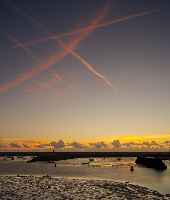 2025-09 - Howth Morning Harbour Sky - SA709535.editted-3