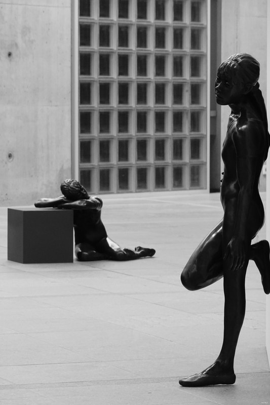 Statues - RX100069.ok