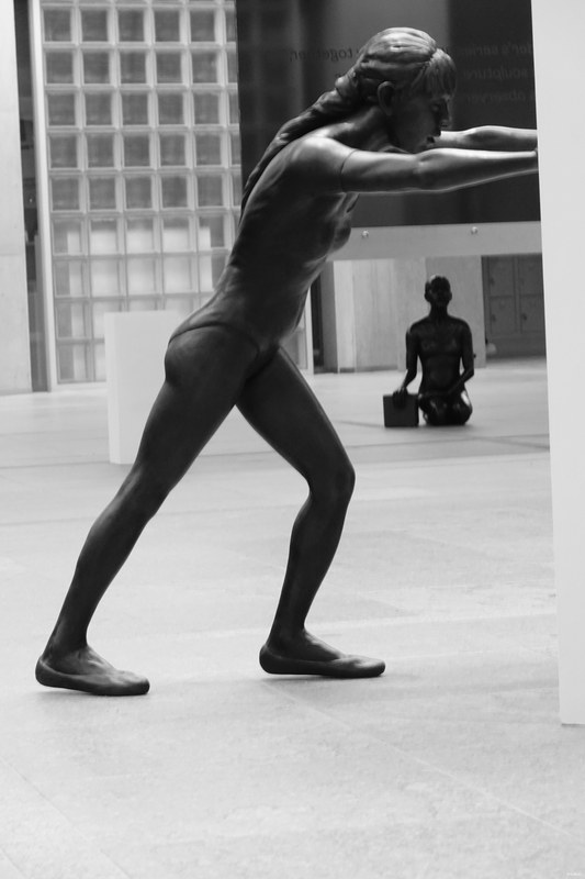 Statues - RX100083.ok