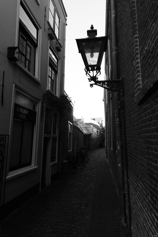 Streets-and-skies - RX100269