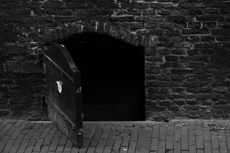 Streets-and-skies - RX100289