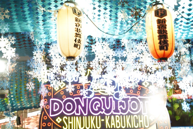 Signs-of-night-town - SA709854.ok