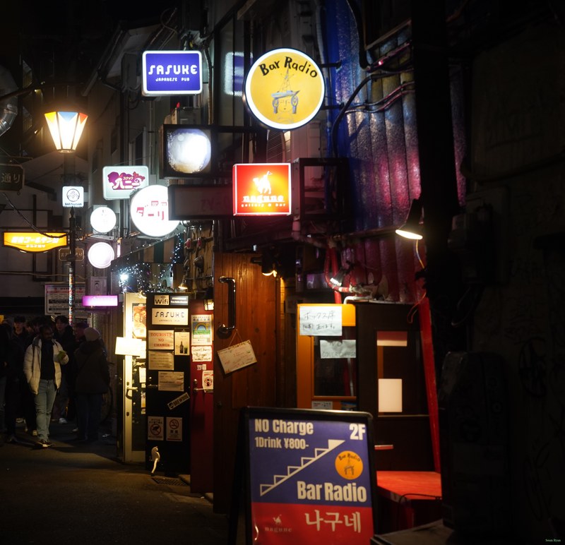 Signs-of-night-town - SA709901.ok.editted