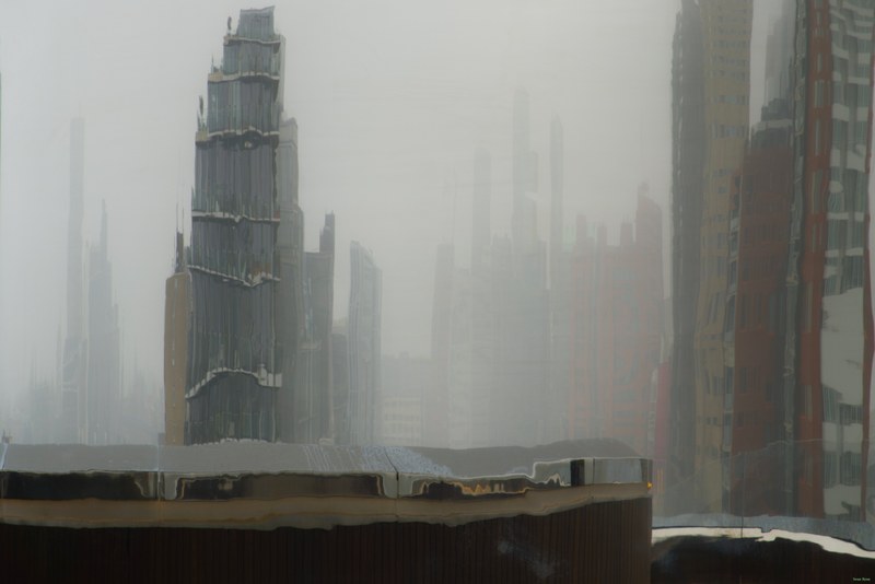 2026-03 - Felix Immigration Museum In A Foggy Rotterdam - RX100350.editted