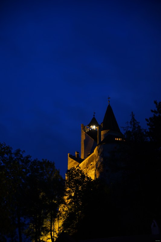 Transylvania - Bran Castle By Night - SA708952.ok